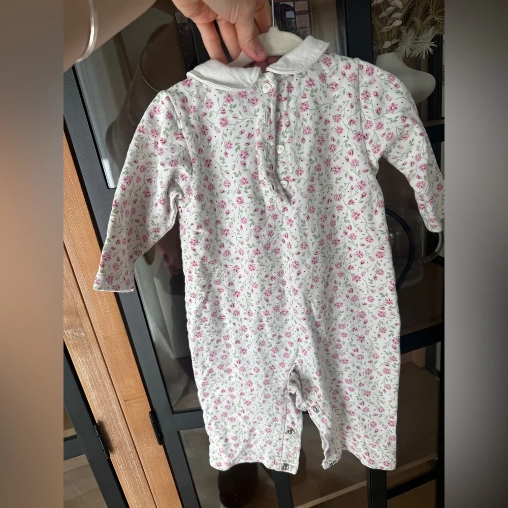 Vintage 90s Classic Pooh coverall floral embroidered baby girl collar winnie the